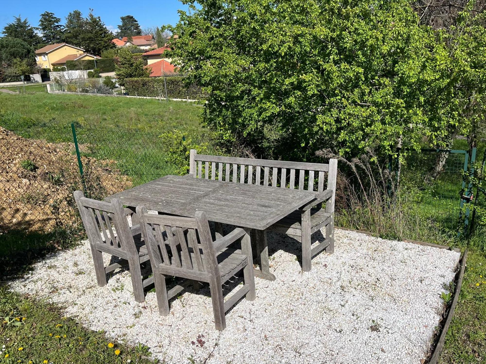 Comme Dans Un Ecrin - T2 De 50 M² Avec Jardin, Terrasse Et Piscine Leilighet Vernaison Eksteriør bilde